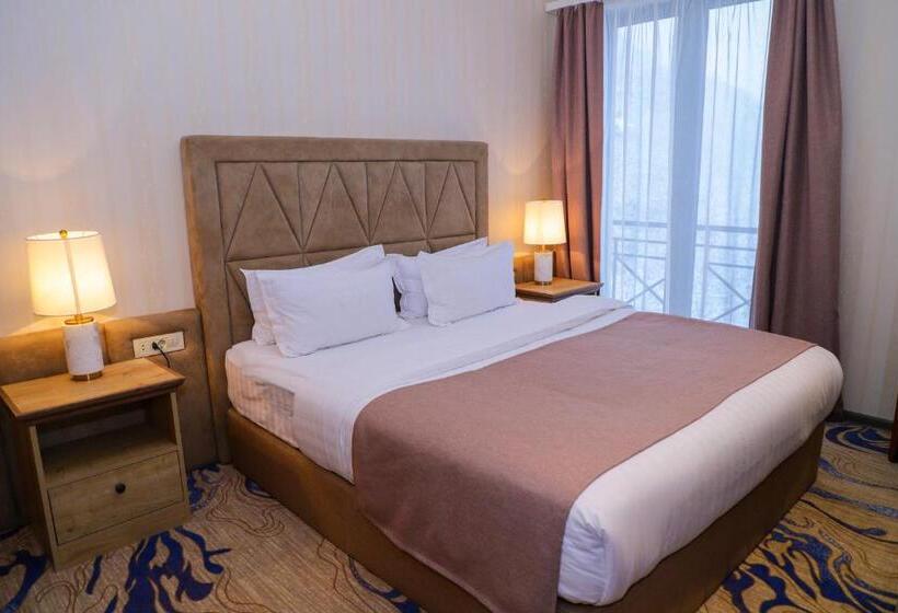 سوئیت با تخت بزرگ, Aurora Resort By Stellar Hotels, Tsaghkadzor