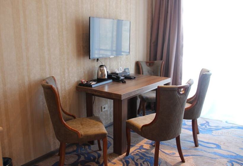 سوییت اجرایی, Aurora Resort By Stellar Hotels, Tsaghkadzor