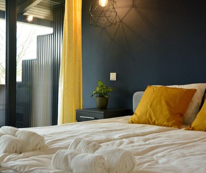 شقة ديلوكس غرفة واحدة, Ludwig