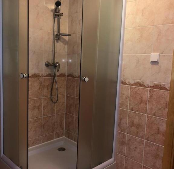 スイート, Kubovka 63