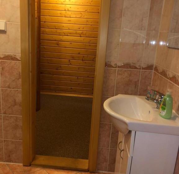 スイート, Kubovka 63