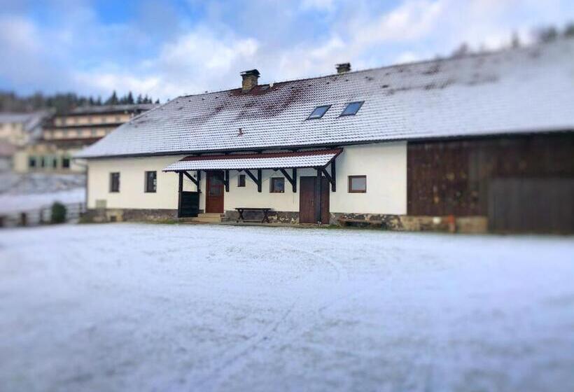 2ベッドルームアパートメント, Kubovka 63