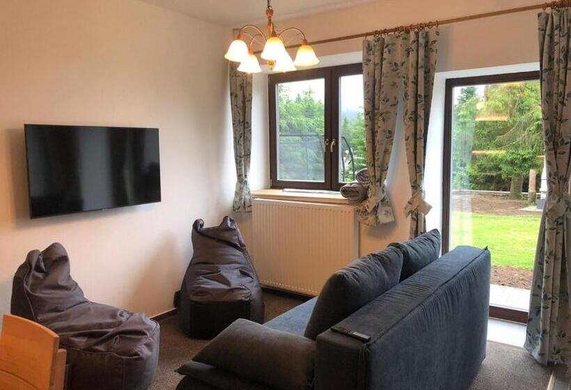 2ベッドルームアパートメント, Kubovka 63