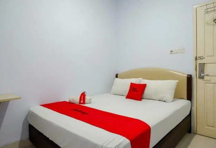スタンダードルーム, Reddoorz @ Hotel Bravo Pantai Kamali Bau Bau