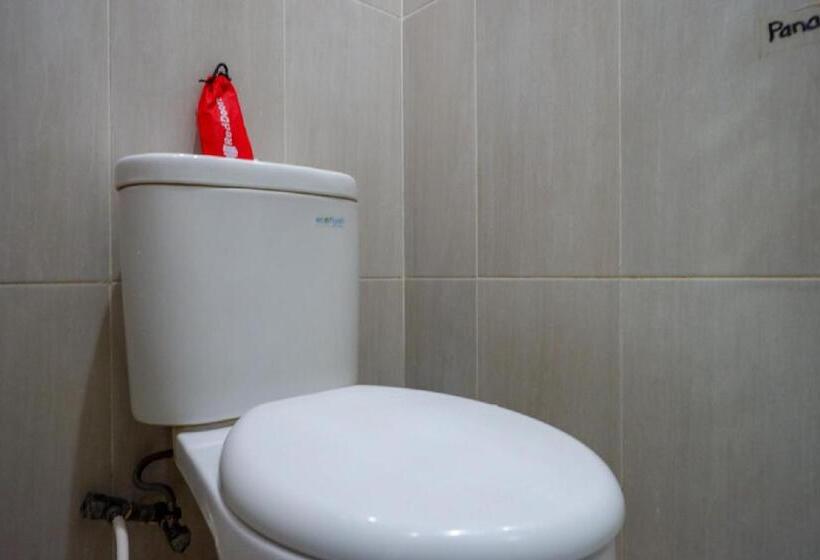 غرفة إقتصادية, Reddoorz @ Hotel Bravo Pantai Kamali Bau Bau