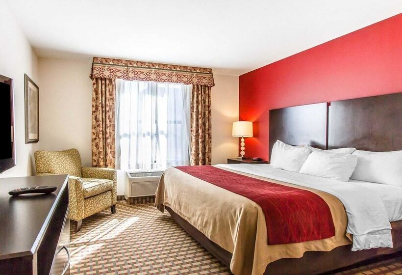 جناح, Comfort Inn & Suites Shawnee North Near I40