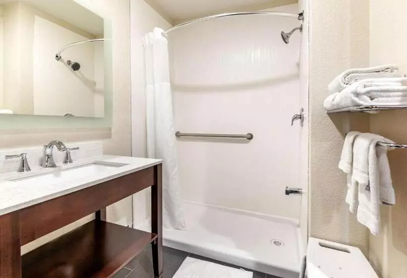 身障者適用スタンダードルーム, Quality Inn New London