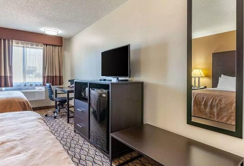 ２ダブルベッドのスタンダードルーム, Quality Inn New London