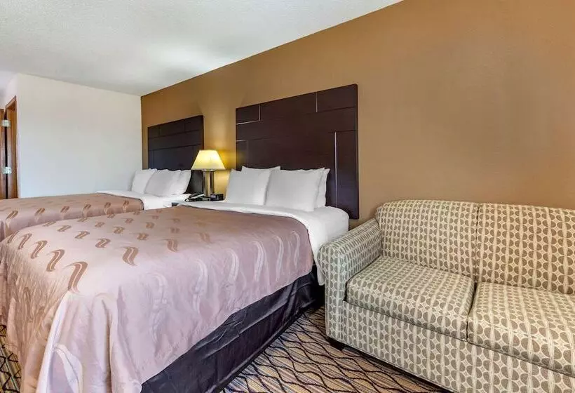 ２ダブルベッドのスタンダードルーム, Quality Inn New London