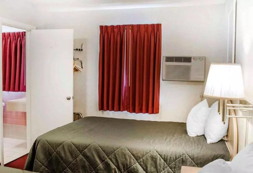 ２ダブルベッドのスタンダードルーム, Rodeway Inn