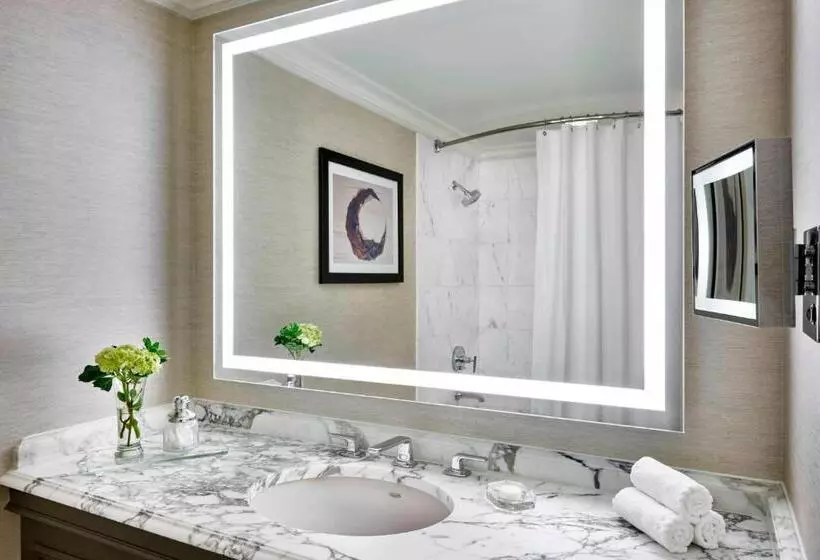 ２ダブルベッドのスタンダードルーム, The Ritzcarlton, Tysons Corner