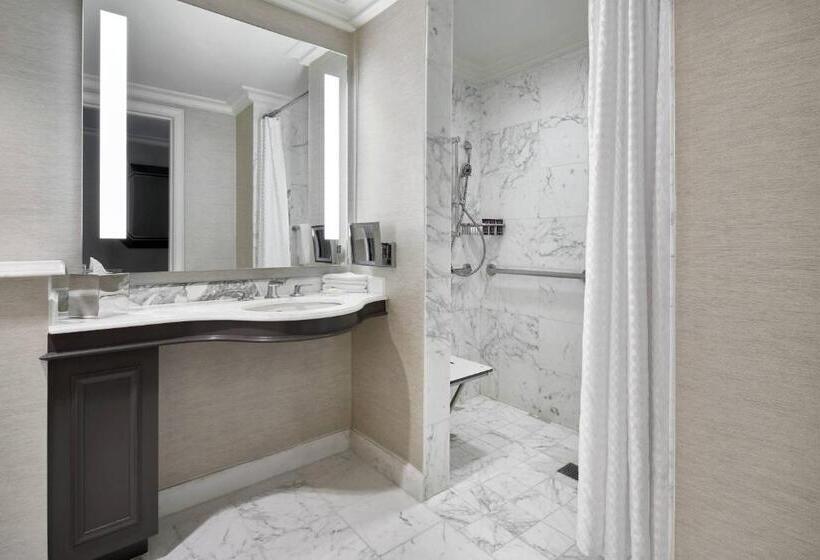 장애인용 디럭스룸, The Ritzcarlton, Tysons Corner