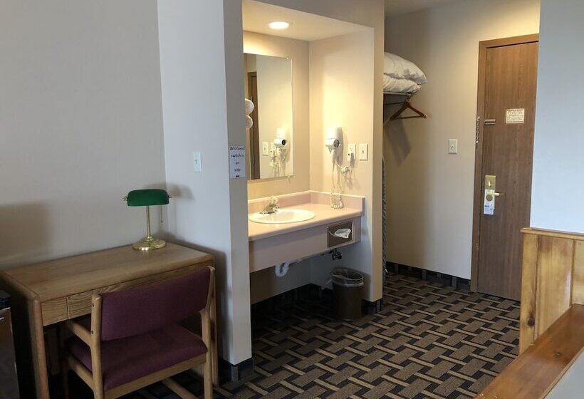 غرفة قياسية, Sky Lodge Inn & Suites  Delavan