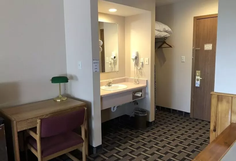 スタンダードルーム, Sky Lodge Inn & Suites  Delavan