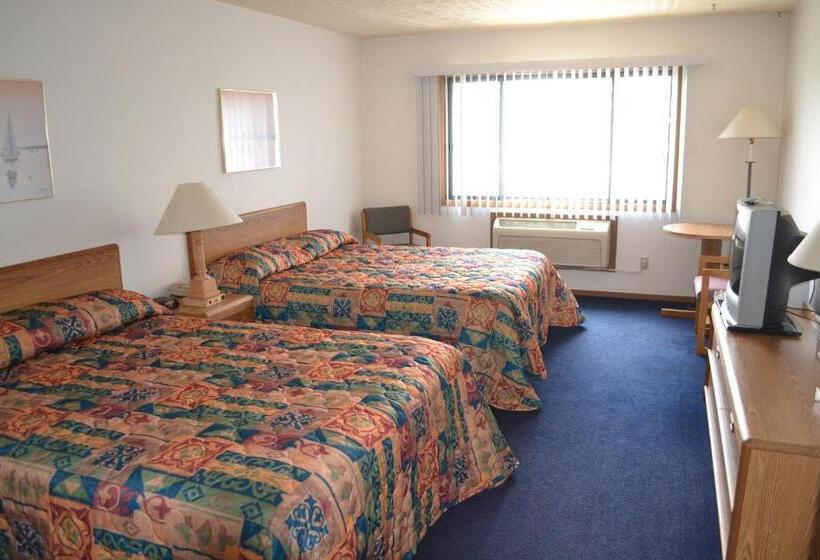 Номер Стандарт, Sky Lodge Inn & Suites  Delavan