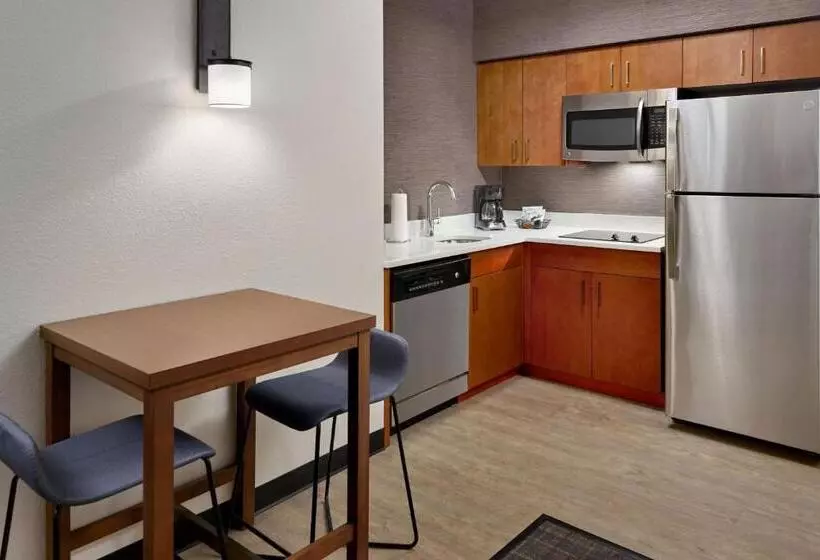 استودیوی استاندارد, Residence Inn Asheville Biltmore