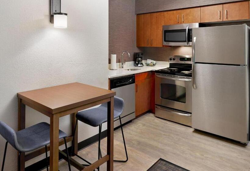 Студио Стандарт Кровать Кинг, Residence Inn Asheville Biltmore