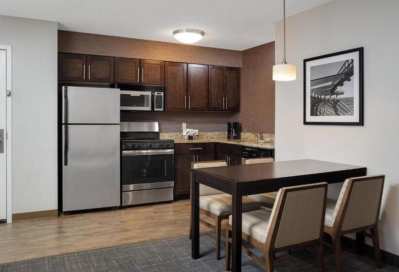 إستوديو قياسى, Residence Inn Boston Foxborough