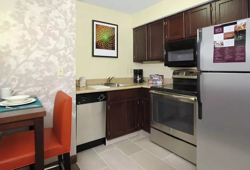 سوئیت 2 خوابه, Residence Inn Colorado Springs South