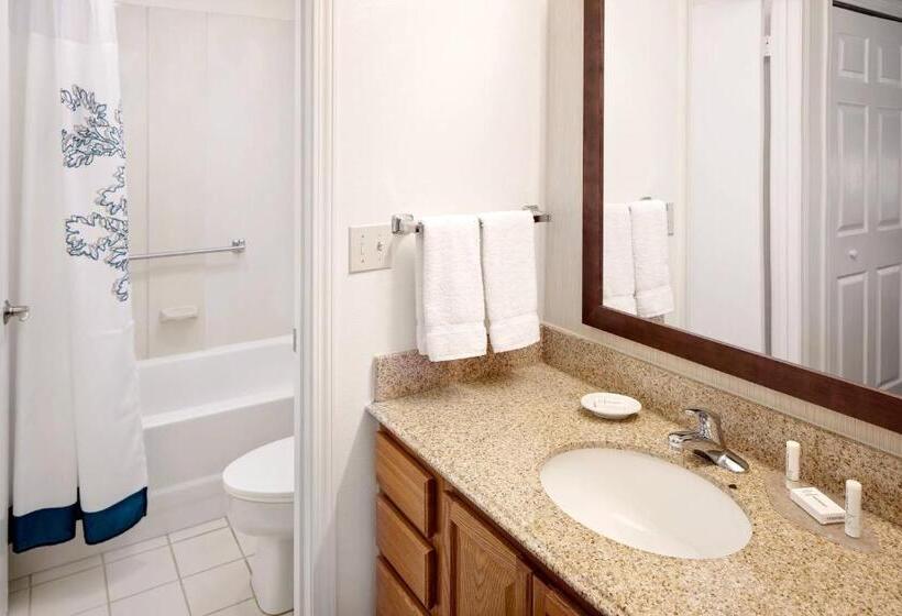 Люкс 2 Спальни, Residence Inn Detroit Troy/madison Heights