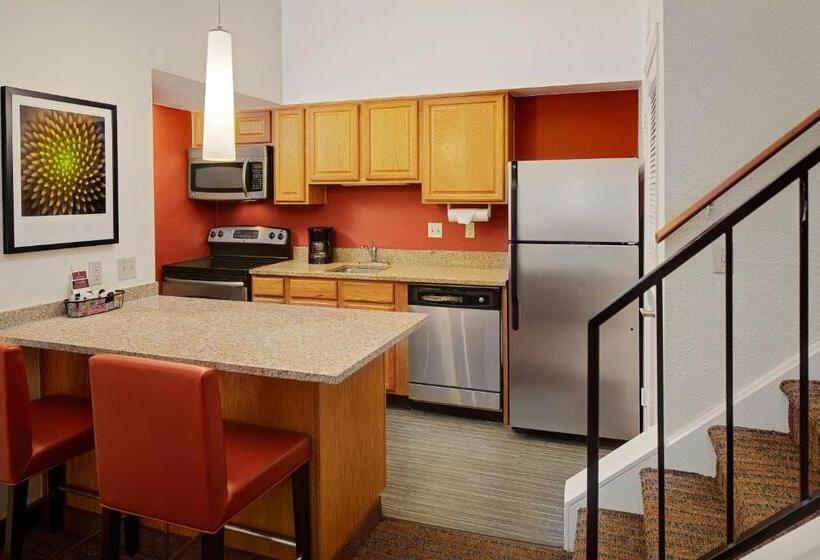 Люкс 2 Спальни, Residence Inn Detroit Troy/madison Heights