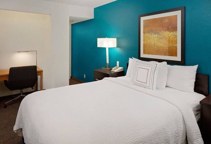 Люкс 2 Спальни, Residence Inn Detroit Troy/madison Heights