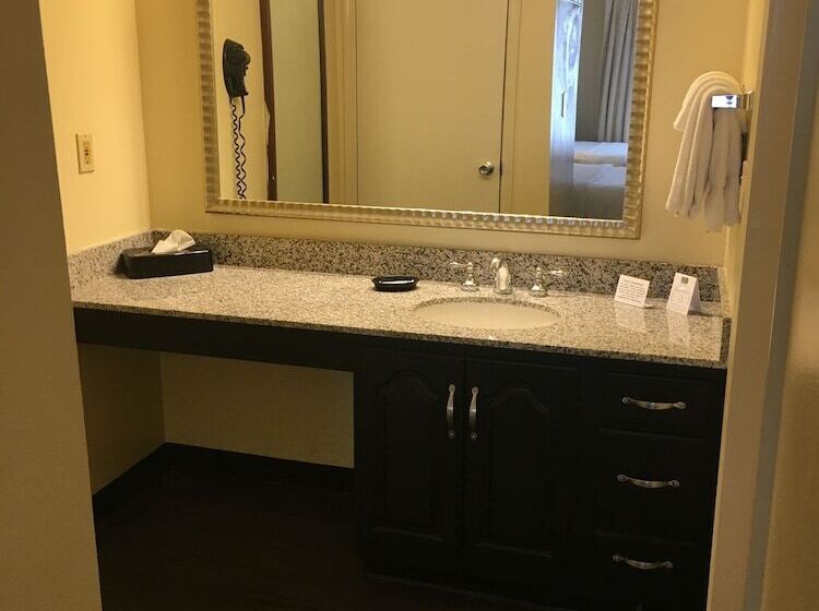 جناح, Surestay Studio By Best Western Pensacola