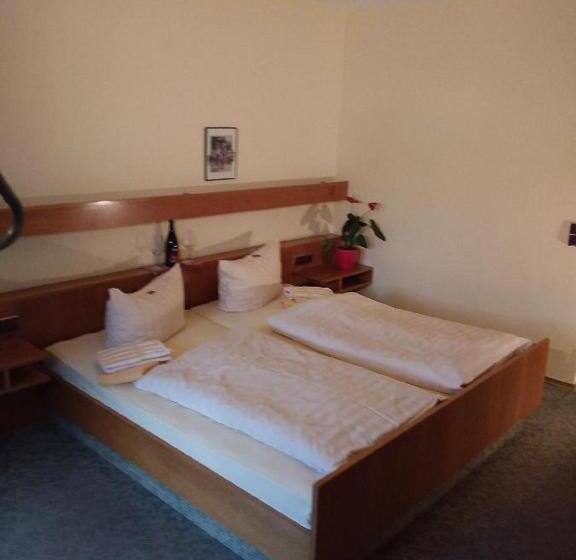 חדר סטנדרט עם מרפסת, Gasthof Alte Post