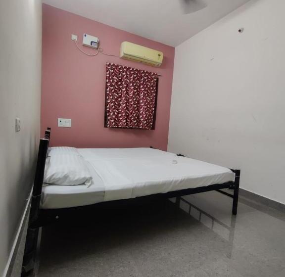 Superior-huone, Allamanda Abode