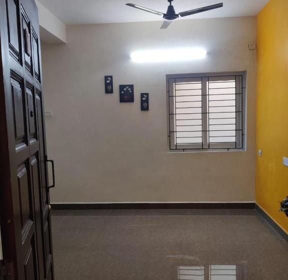 Deluxe Appartement met 1 Slaapkamer, Allamanda Abode