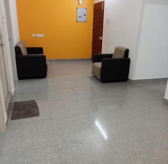 Apartament Rodzinny, Allamanda Abode