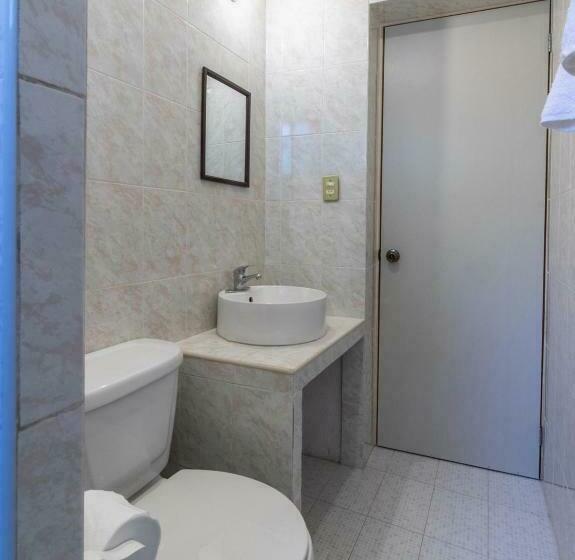 ファミリールーム, Hacienda Del Angel