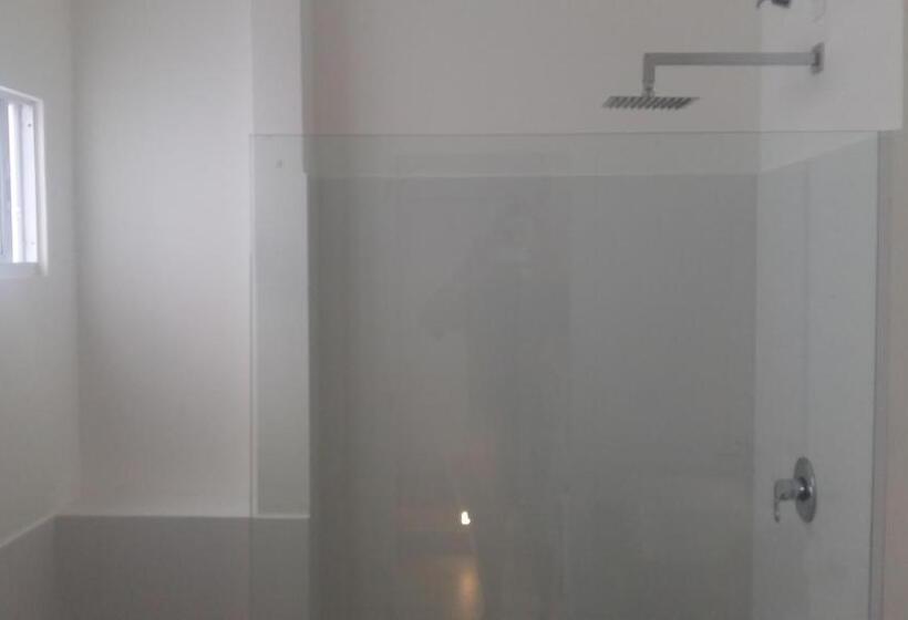 Трехместный Номер Комфорт, Kitebar