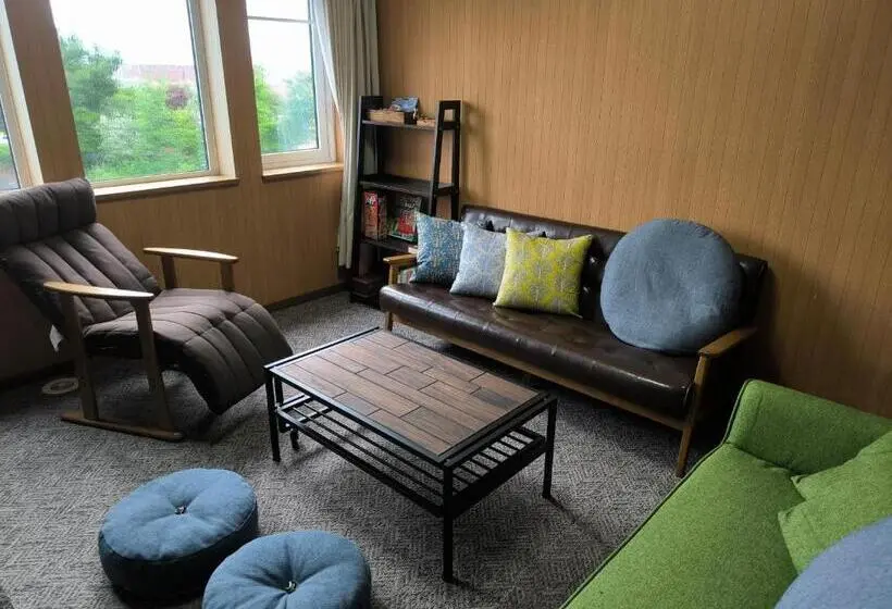 浴室共有スタンダード4人用ルーム, Other Side House
