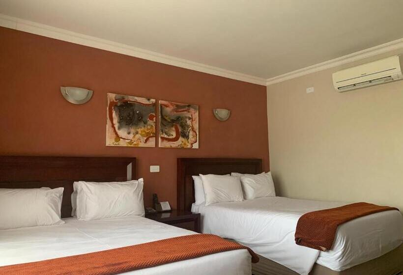 Номер Стандарт, Royal