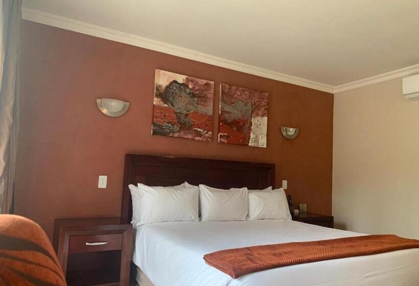 Номер Стандарт, Royal