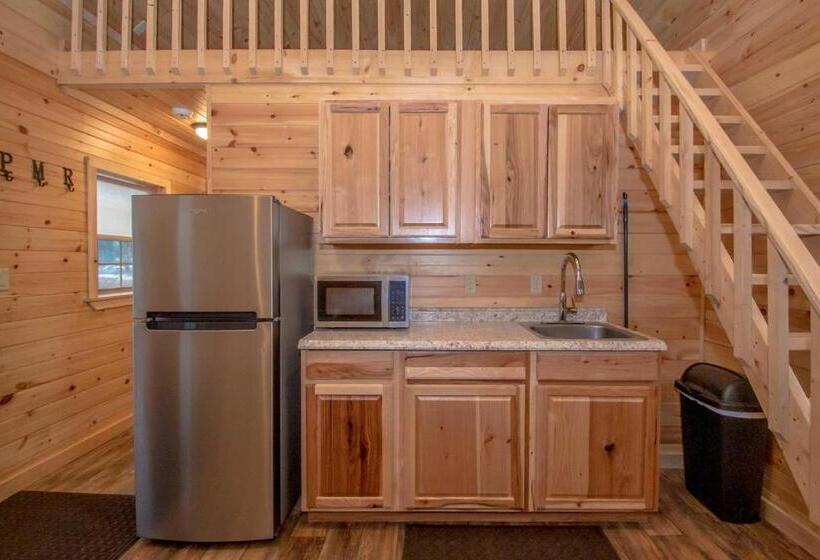 جناح, Presidential Mountain Resort