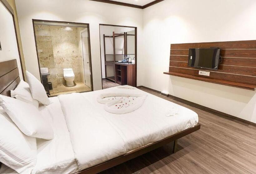 Quarto Deluxe, The Windmill Resorts