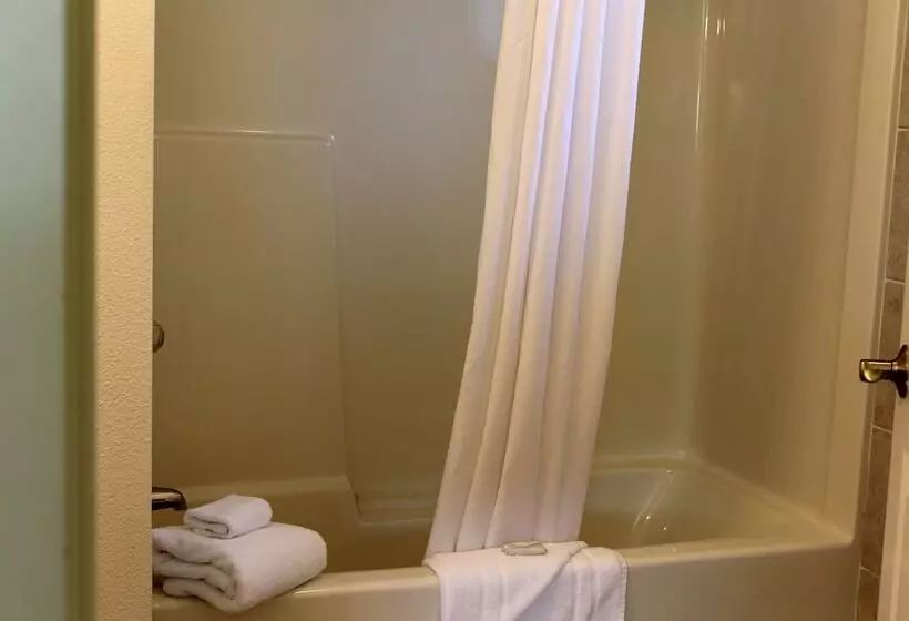 1ベッドルームハウス, Anacortes Ship Harbor Inn