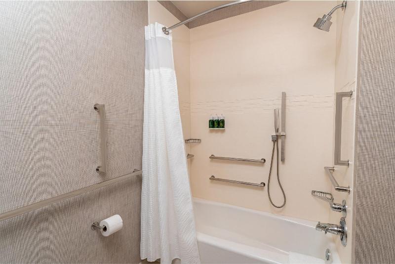 غرفة قياسية سرير كينج, Le Méridien St. Louis Clayton