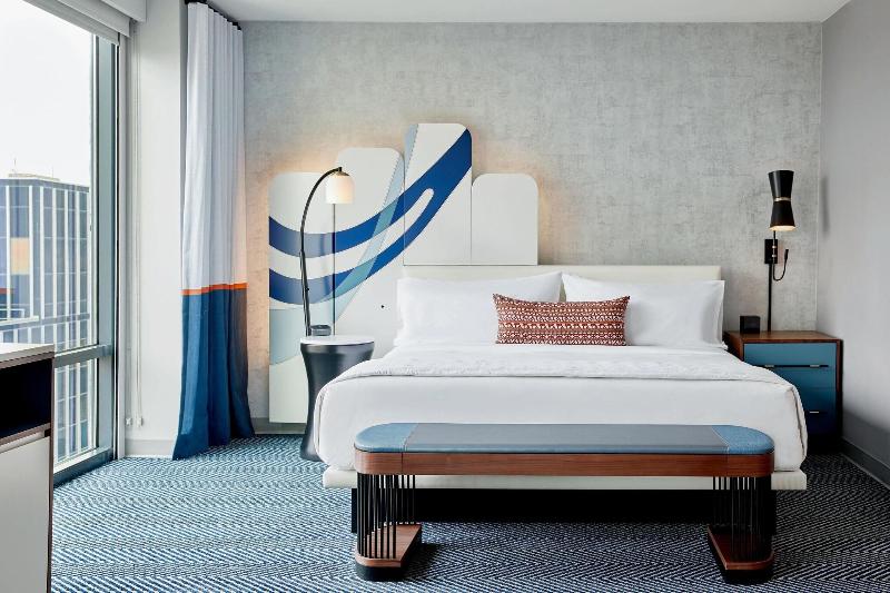 Quarto Executivo Cama King, Le Méridien St. Louis Clayton