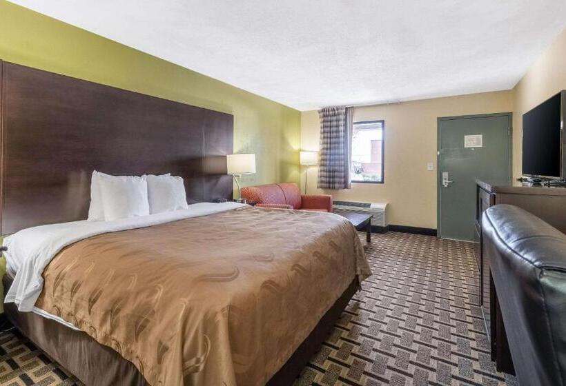 غرفة قياسية سرير كينج, Quality Inn