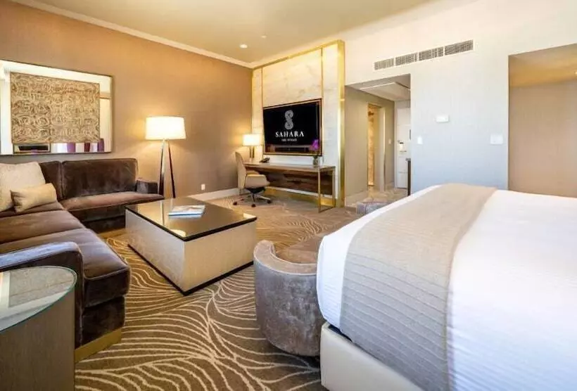 سوییت جونیور, Sahara Las Vegas