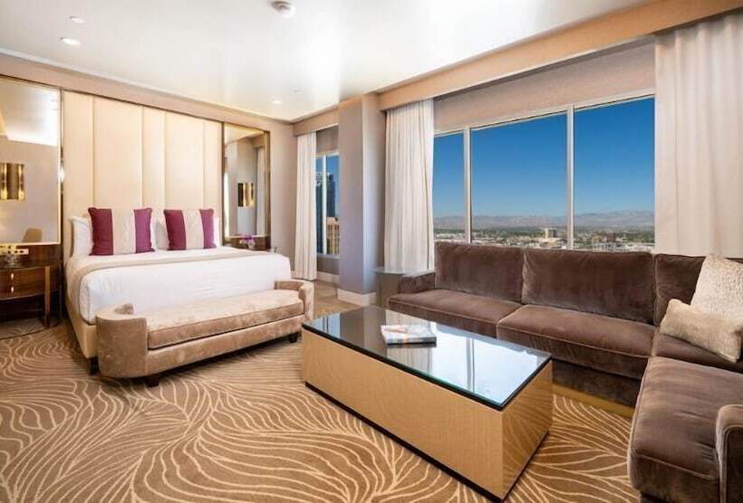 سوییت جونیور, Sahara Las Vegas