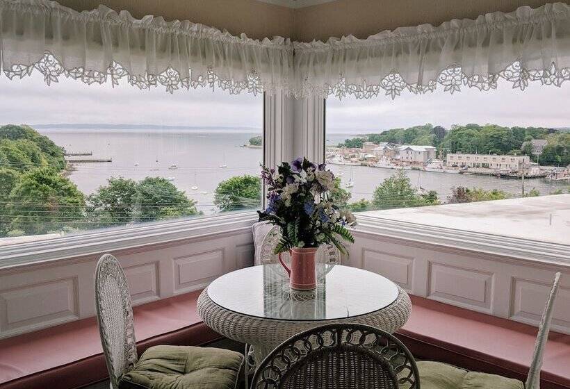 带观景的豪华间, Sands Of Time Motor Inn & Harbor House