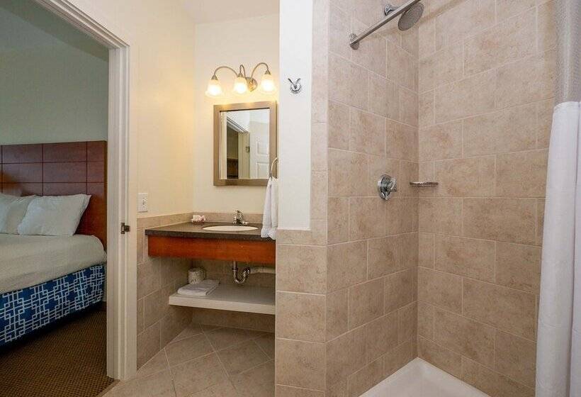 جناح ديلوكس غرفتين نوم, Sea Latch Inn