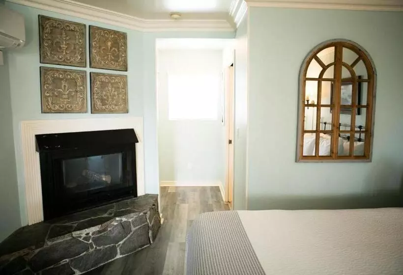 اتاق استاندارد, Sea Otter Inn