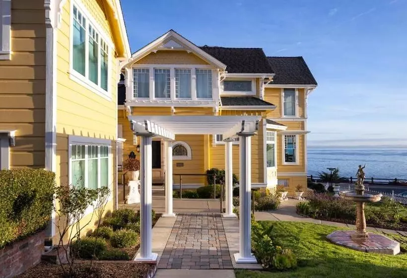 اتاق استاندارد با چشم‌انداز باغ, Seven Gables Inn On Monterey Bay, A Kirkwood Collection