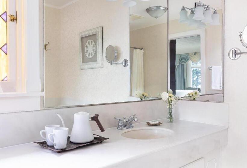 חדר סופריור, Seven Gables Inn On Monterey Bay, A Kirkwood Collection