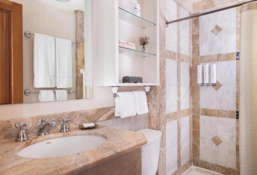 חדר דלוקס צדדי נוף לים, Seven Gables Inn On Monterey Bay, A Kirkwood Collection